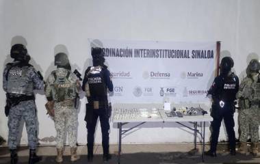 Autoridades aseguraron droga, celulares y objetos prohibidos durante una revisión en el penal Aguaruto.