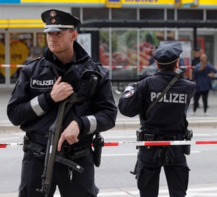 Deja ataque con cuchillo 1 muerto en Alemania