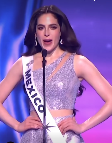 $!Fátima Bosch durante su presentación.