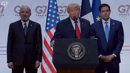 El Presidente de Estados Unidos Donald Trump en un mensaje en Francia.
