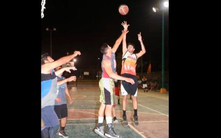 La cancha de la Colonia Burócrata volverá a tener “vida”.