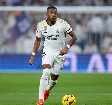 David Alaba se va al hule por un buen rato.