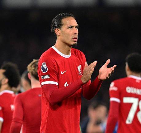 Liverpool pierde el clásico ante el Everton por 2-0.