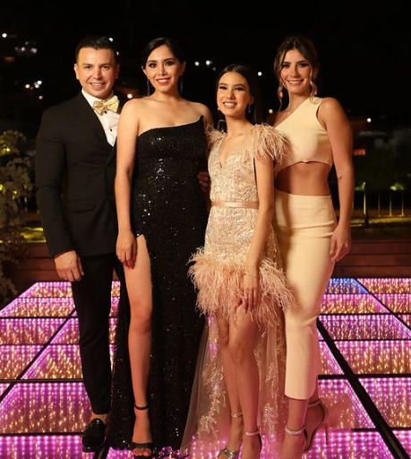 La youtuber Ana Emilia Contreras celebra sus 15 primaveras