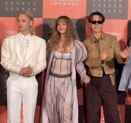 Felix, Lisa y J-Hope.