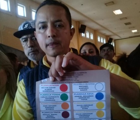 Paran elección del Stasac; exige planilla amarilla cambiar las boletas de la votación