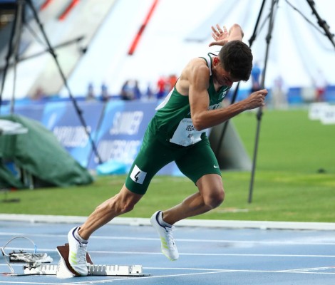 Fernando Arodi Vega logra récord mexicano de la prueba.