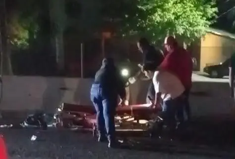 El accidente donde un adolescente perdió la vida ocurrió la noche del sábado sobre la carretera Internacional.