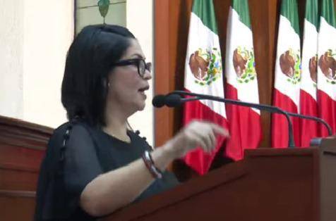 La Diputada local por Morena Juana Minerva Vázquez González se posiciona en contra de la solicitud de crédito del Gobierno de Sinaloa.
