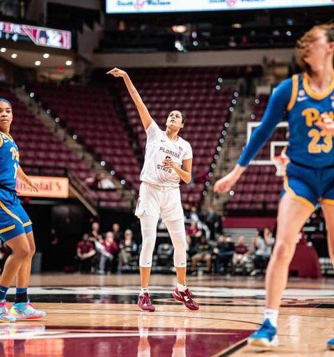 Sinaloense Mariana Valenzuela mantiene el paso con Florida State