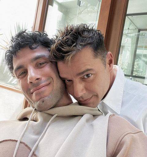 El esposo de Ricky Martin, Jwan Yosef, da positivo a Covid-19