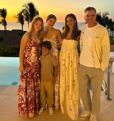 Jessica Alba disfruta de las playas de Puerto Vallarta