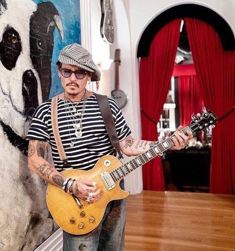 Johnny Depp lanzará disco, tras ganar juicio contra Amber Heard