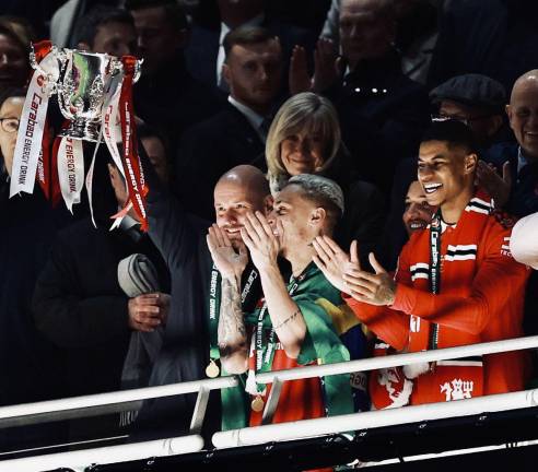 Manchester United ganó su sexta Carabao Cup en Wembley.