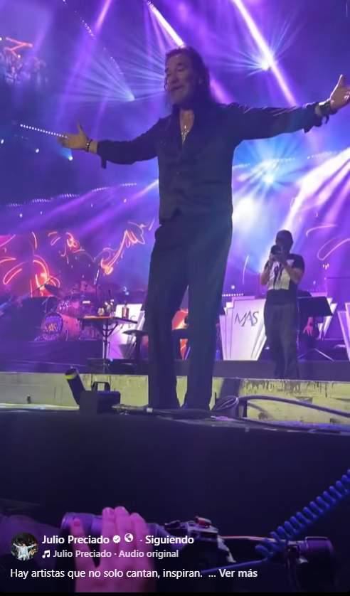 $!Desde el escenario, Marco Antonio Solís reconoció a Julio Preciado tras compartir juntos una de sus canciones.