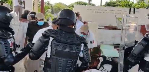 Las caravanas han sido disueltas por agentes del Instituto Nacional de Migración y la Guardia Nacional.