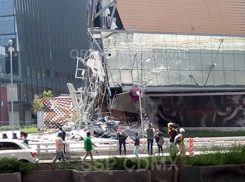 Parte de un centro comercial en CdMx se desploma; vecinos habían acusado irregularidades (VIDEO)