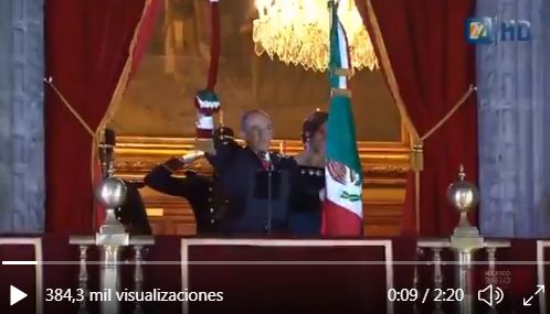 Usuarios evocan en VIDEOS último Grito de Calderón en el Palacio Nacional y el clamor: “¡Asesino!”