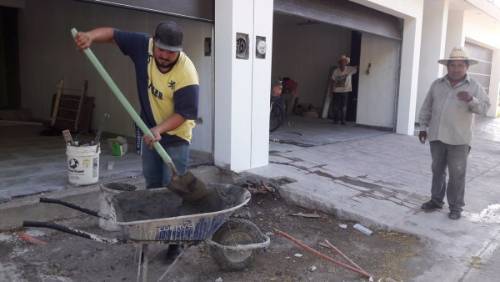 Cuanto Cobra Un Albañil Por Dia 2017