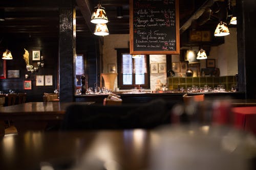 Industria restaurantera mexicana se hunde por el coronavirus