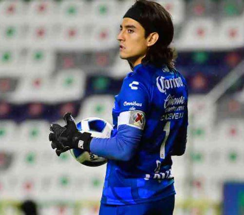 Flores y Acevedo, llamados al Tri para amistoso ante Chile