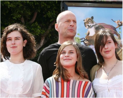 Bruce Willis con sus hijas mayores.