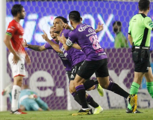 Mazatlán FC abre las puertas de El Kraken con un triunfo sobre FC Juárez