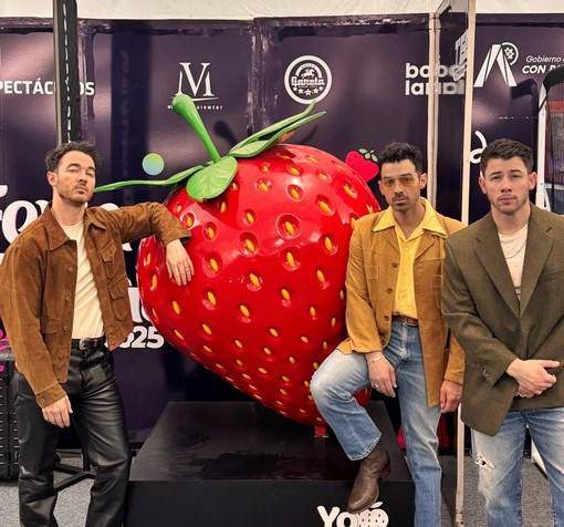 Jonas Brothers inician gira en la Feria de las Fresas de Irapuato