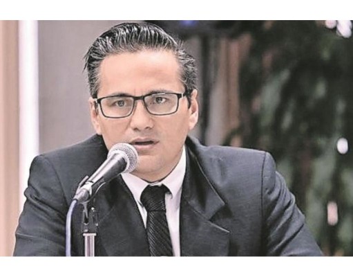 Diputados locales aprueban juicio político contra el Fiscal veracruzano, Jorge Winckler