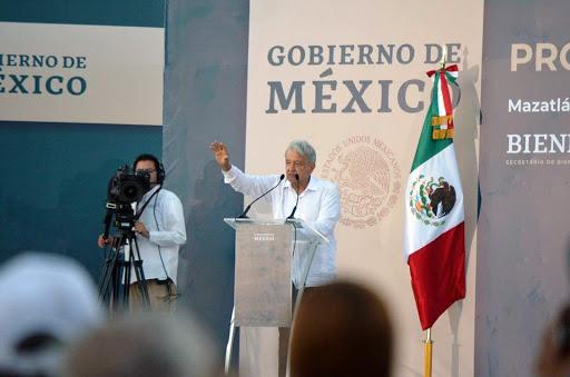 El Presidente en su última gira por Mazatlán, en noviembre de 2020.