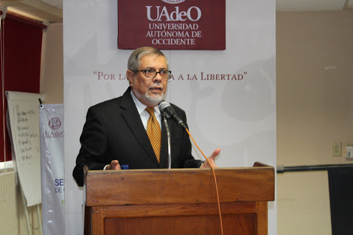 Enrique Hubbard Urrea, nuevo presidente del CPC