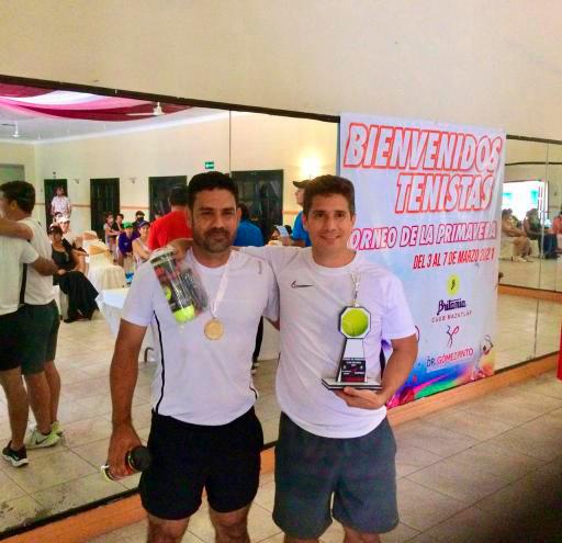 Viven tenistas una fiesta en canchas del Club Britania
