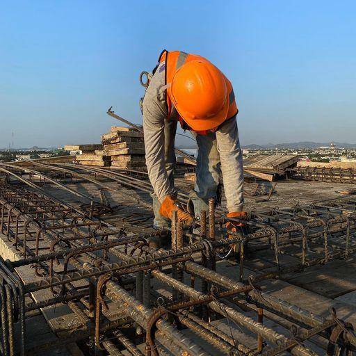 Constructores son desplazados por el Ejército; registran un 37% menos de obras: CMIC
