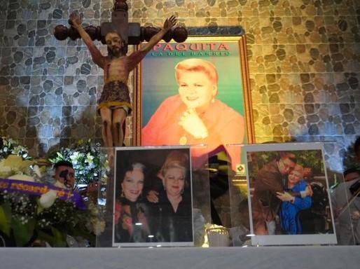 En la misa en honor a la intérprete se presentaron imágenes junto a Daniel Bisognio y Yolanda Montes