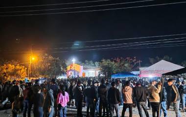 Más de 5 mil personas participaron sin incidentes en la celebración de la Virgen de Guadalupe.