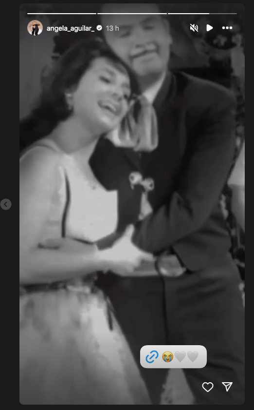 $!Con imágenes de sus abuelos, promueve Ángela Aguilar su nuevo sencillo