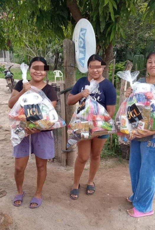 $!Difunden en redes supuesta repartición de despensas de parte del ‘Chapo’ Guzmán