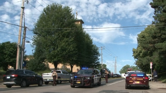 Tiroteo en escuela católica de Minneapolis deja dos niños muertos y 17 heridos