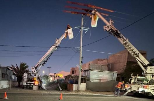 $!Refuerza CFE mantenimiento eléctrico en destinos turísticos de Sinaloa y Sonora