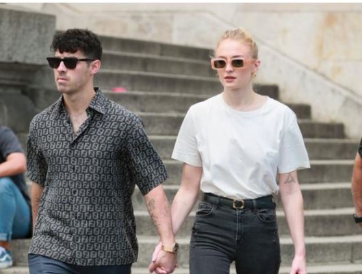 Joe Jonas y Sophie Turner ya están en París para darse el sí quiero