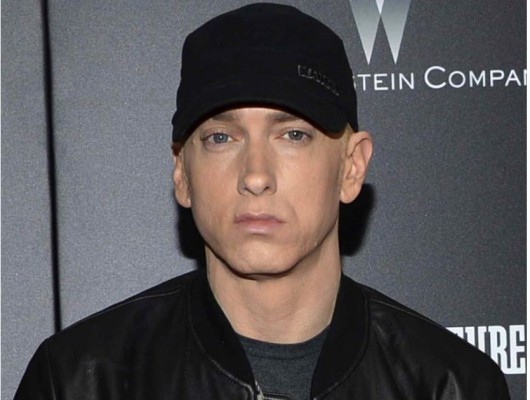 Eminem genera polémica al compararse con terrorista de Manchester