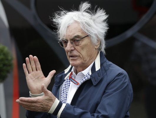 Liberty cierra compra de la F1, Carey reemplaza a Ecclestone