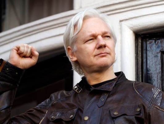 Cierra Suecia pesquisa en contra de Julian Assange