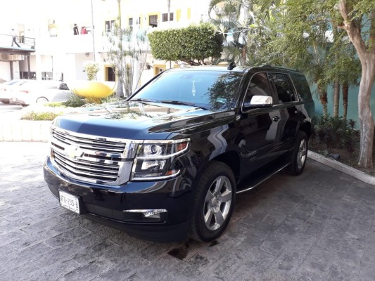 Justifica El Químico compra de camioneta: carro prestado lo dejaba tirado en todos lados