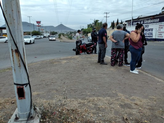 Un motociclista resulta golpeado en un choque, en Culiacán