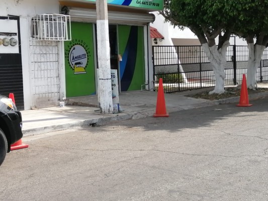 Ayuntamiento de Culiacán hace caso omiso a denuncias por estacionamientos apartados