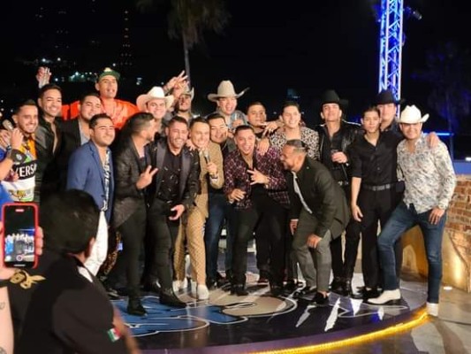 'El Yaki' arma fiesta en Mazatlán; varios artistas se reúnen para celebrar su cumpleaños