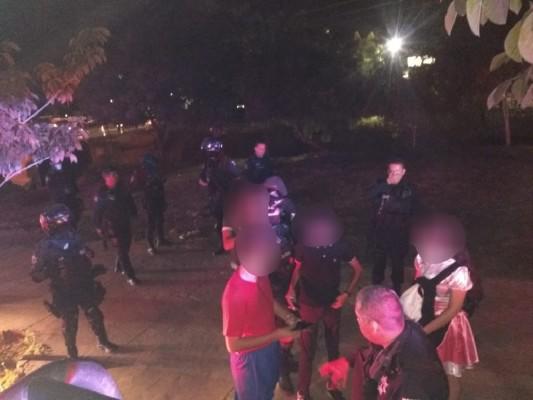 Por tomar en la calle, estacionarse mal o llevar armas de juguete, serán detenidos en Halloween: SSPE