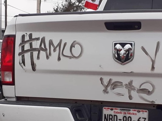 En Mazatlán también se manifiestan contra AMLO