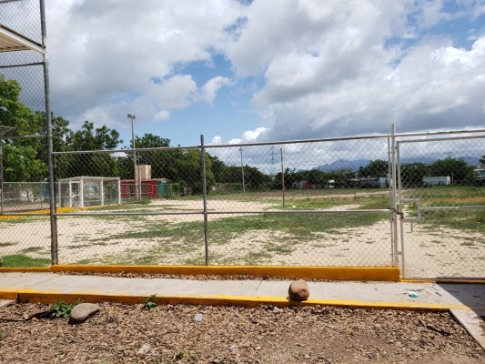 Rehabilitarán canchas y campos deportivos de las sindicaturas de Culiacán